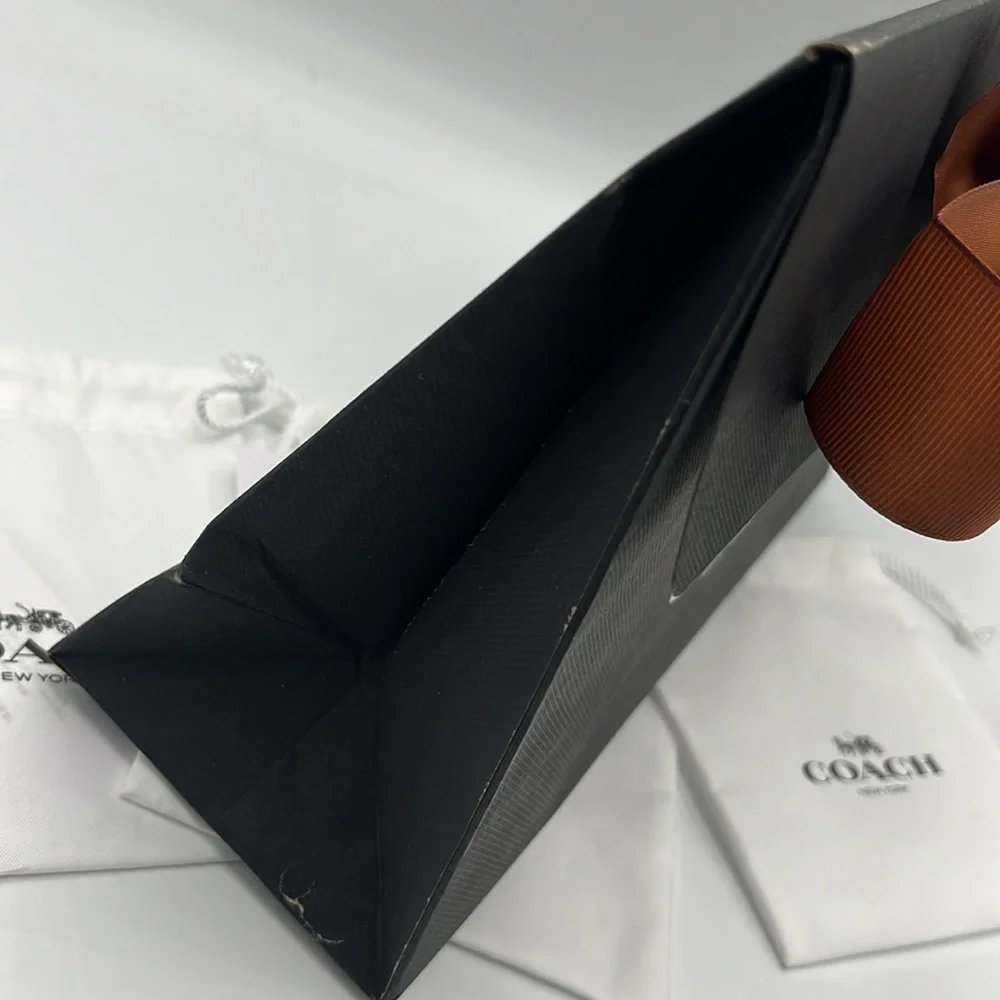 Coach gift packaging bundle
